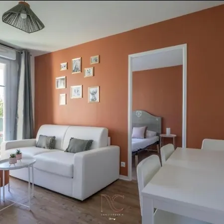Appartement Castle - 10 Minutes De Disney Bussy-Saint-Georges Exterior photo
